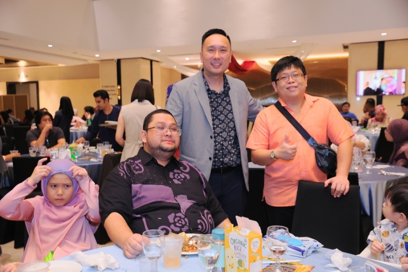 MRG_8050